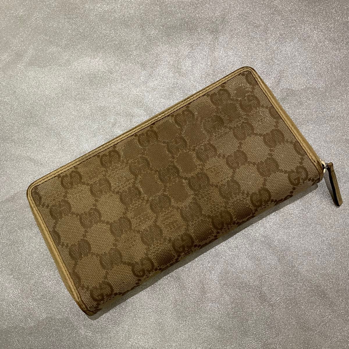 グッチ（GUCCI）キャンバスラウンド長財布 長財布