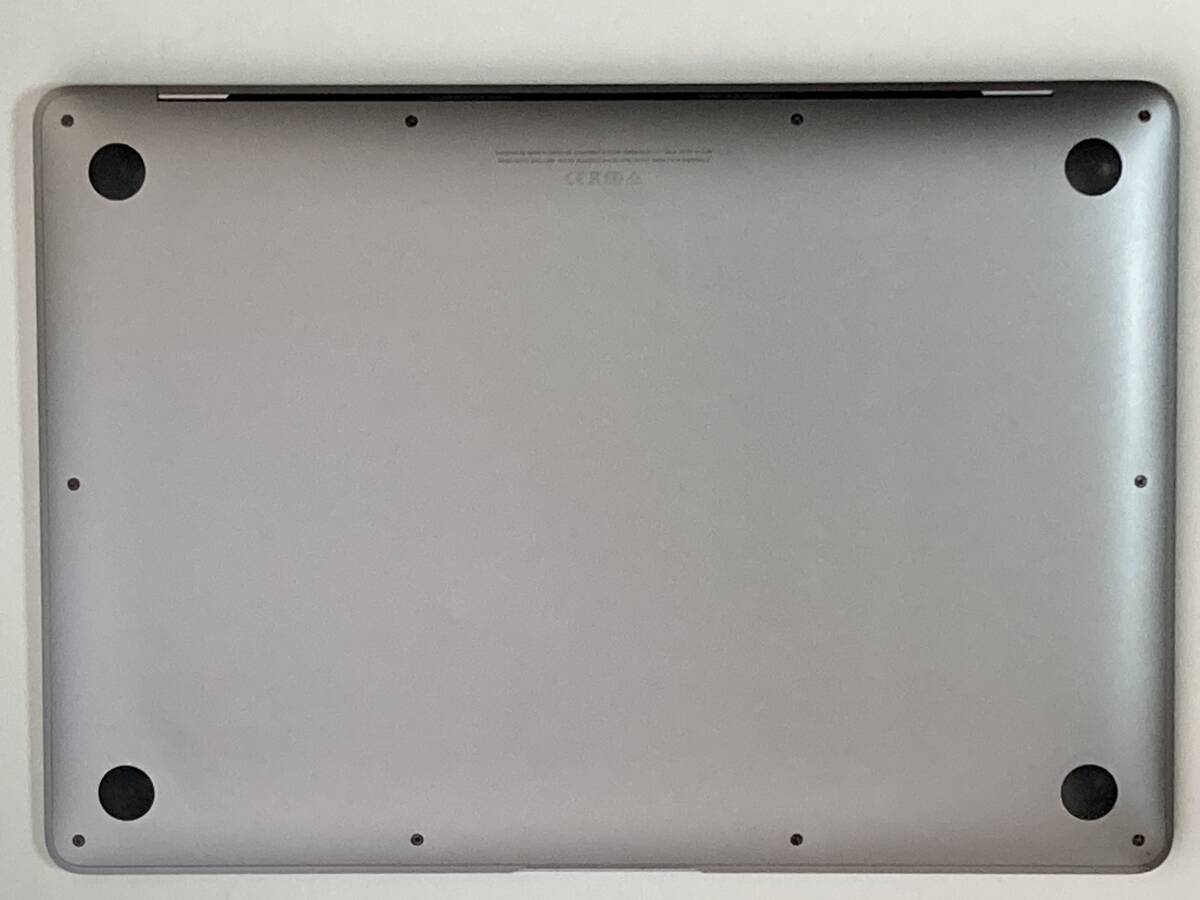 ジャンク MacBook Air 2020 M1 A2337 MGN63J/A 8GB/256GB スペースグレーの画像4
