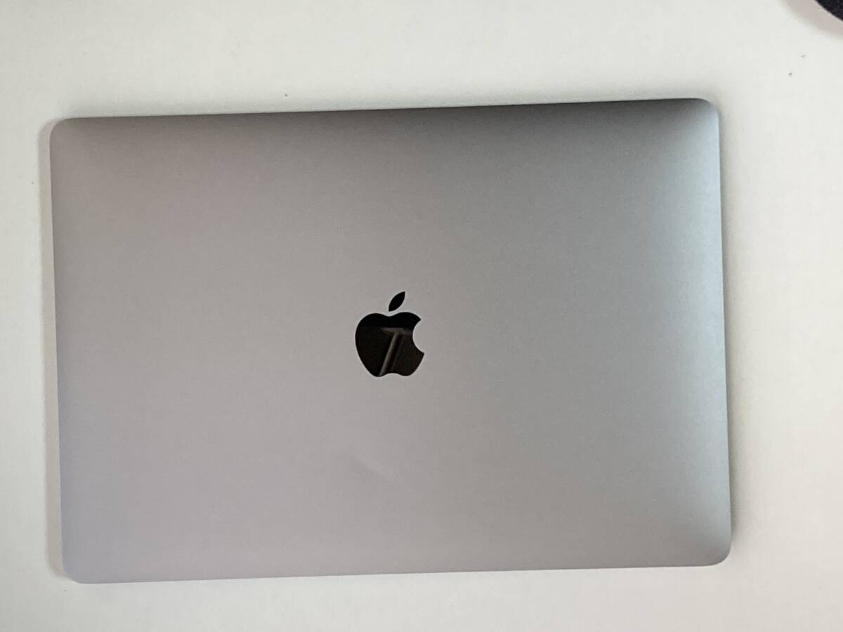 ジャンク MacBook Air 2020 M1 A2337 MGN63J/A 8GB/256GB スペースグレーの画像3