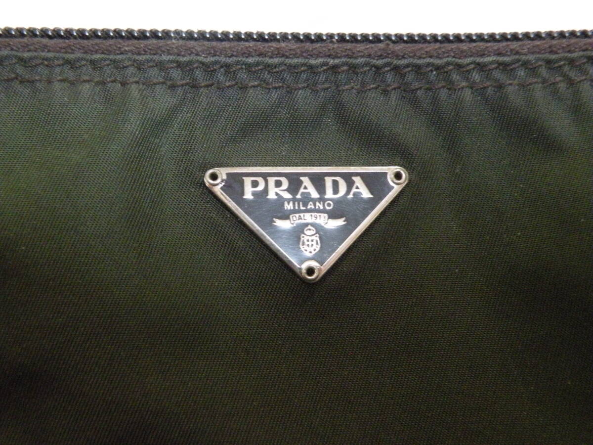 ★★PRADA　プラダ　ポーチ　モスグリン　　A3_画像4