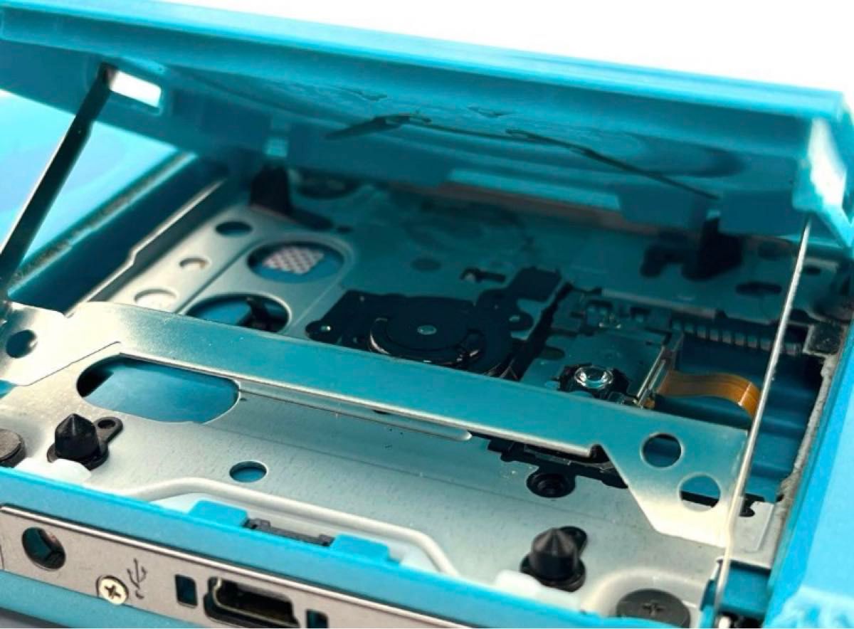 SONY PSP-3000 初音ミクモデル+バッテリー+充電器 PlayStation SONY PSP-3000 初音ミクモデル+バッテリー+充電器 PlayStation