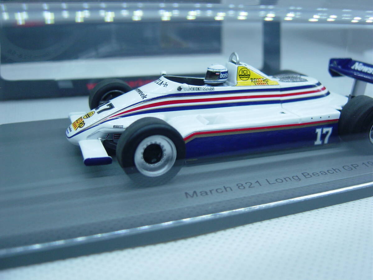 送料350円～ spark 1/43 March 821 Long Beach GP 1982 #17 Jochen Mass マーチ ヨッヘン・マス アメリカ西GP 追加デカール付きの画像3