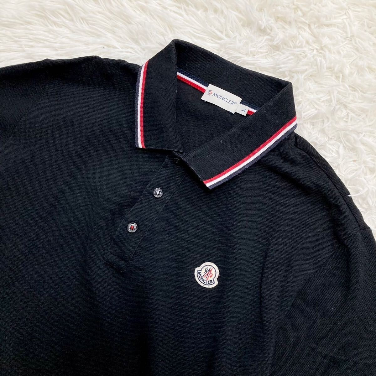 極美品 L MONCLER モンクレール ポロシャツ 半袖 ロゴワッペン マグリア ロゴボタン トリコロール 黒 ブラック メンズ 正規品_画像3