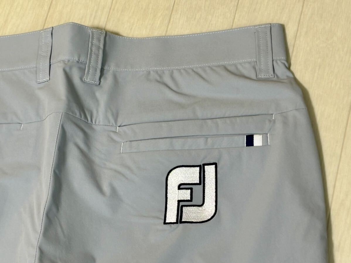 新品★FootJoy フットジョイ ビッグロゴ マルチポケット 吸汗速乾 ストレッチ テーパードパンツ/春夏/グレー/サイズL(w82-86)/送料185円の画像4