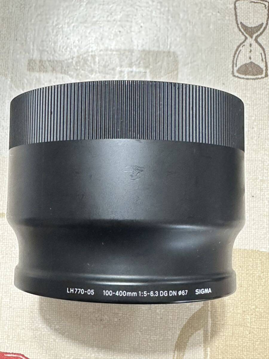 シグマ Sigma 純正 LENS HOOD LH770-05 100-400mm F5-6.3 DG DN OS | Contemporary用 レンズフードの画像1