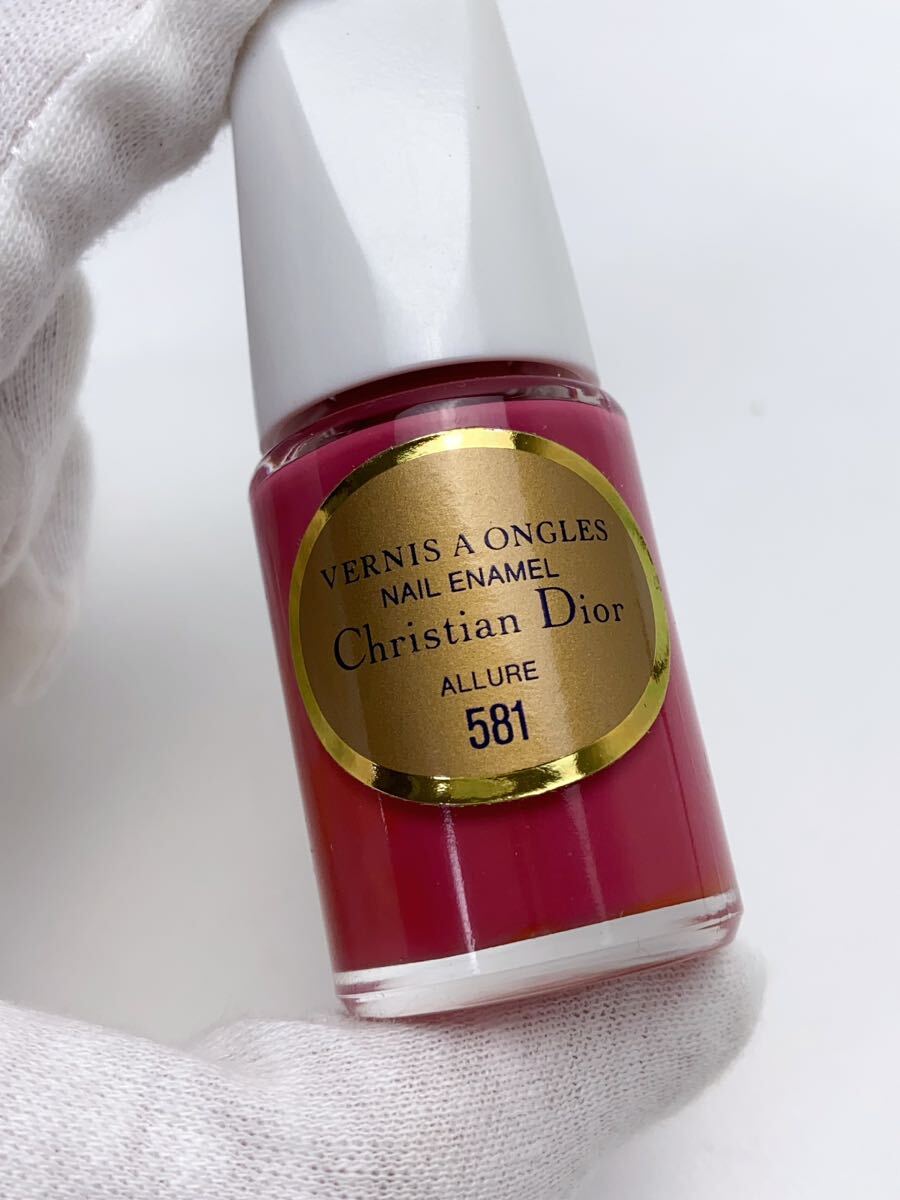 B285 未使用 Christian Dior クリスチャンディオール マニキュア 581 allure 14.5mlの画像2
