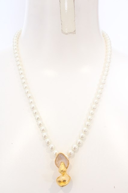 Q-pot. / Young oyster // pearl necklace pearl × Gold O-24-04-12-059-QP-AC-IG-OS