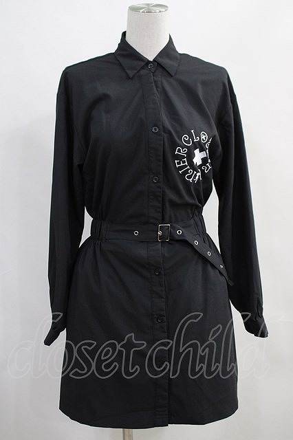 NieR Clothing / ロゴ刺繍シャツワンピース 黒 H-24-04-25-1040-PU-OP-KB-ZH_画像1