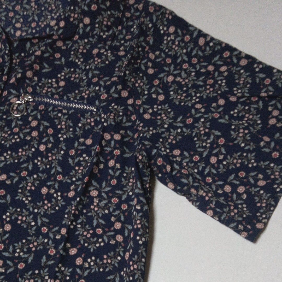 新品　ジョーゼットシャツワンピース　 半袖 花柄　ネイビー　前開き　体型カバー　羽織　夏ワンピース