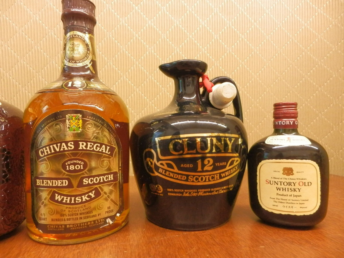 古酒 ウイスキー 01 / スコッチ dunhill, Grand Old Parr, CHIVAS REGAL, CLUNY 12年, SUNTRY OLD まとめて5点set 未開栓 外箱無_画像3