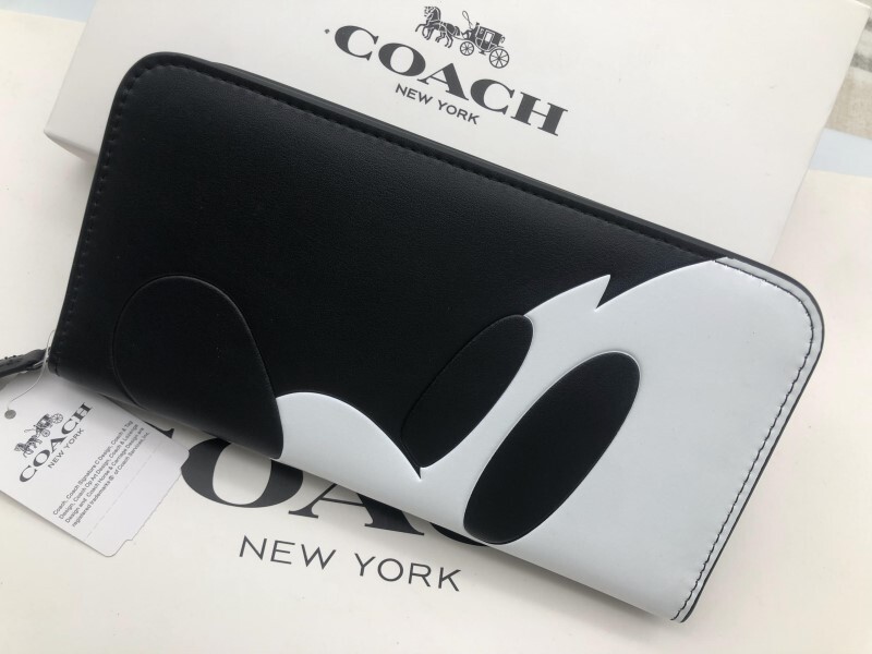 コーチ COACH 長財布 財布 シグネチャー アコーディオンラウンドジップウォレット新品 未使用 贈り物f111C F54000