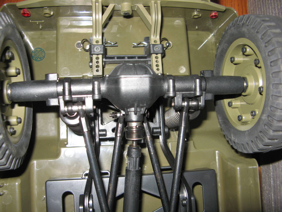 ROC HOBBY製スケールクローラー1/6 ウィリス MB 軍用ジープ 4WD メカ付き_画像9