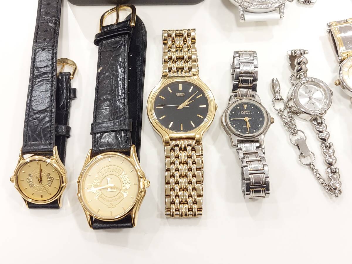 1947 時計 まとめ 11本★SEIKO ANNA SUI IZAX VALENTINO FOCE LIONS マンハッタン ジャンク 腕時計 まとめ レディース メンズ 美品ありの画像3