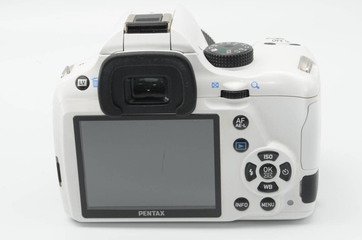  Pentax ペンタックス K-50 ホワイト SMC Pentax-DA L 18-55mm F3.5-5.6 AL WR デジタル一眼 ボディレンズセット_画像3