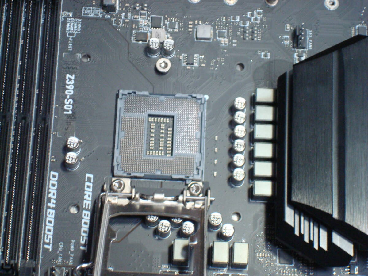 msi Intel 第8第9世代対応マザーボード msi Z390-S01 完動品 msi Intel 第8第9世代対応マザーボード msi Z390-S01 完動品