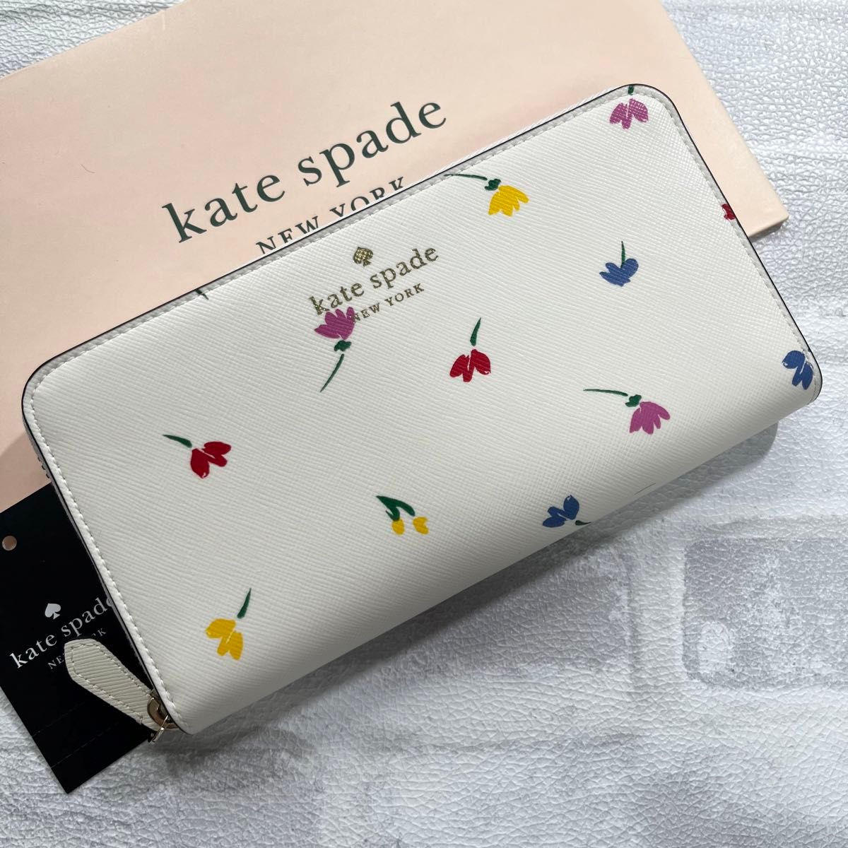 可愛い★kate spade ケイトスペード ニューヨーク 長財布 花柄 財布レディース フローラル ファスナー