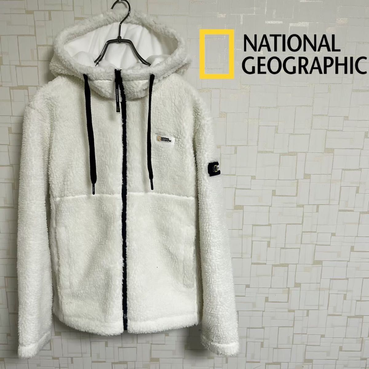 ナショナルジオグラフィック　フリースパーカー　肩ロゴ　ホワイト　メンズS