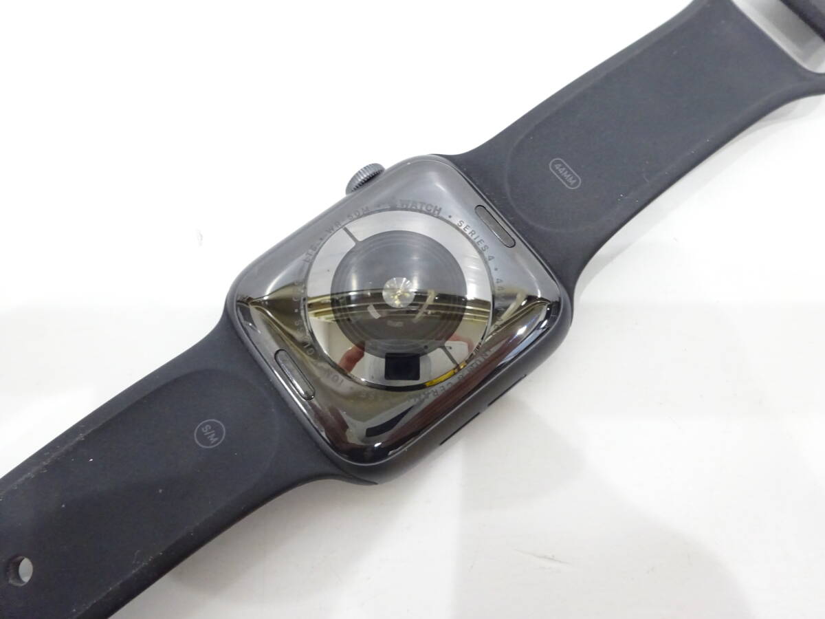 訳あり ジャンク出品 Apple Watch Series4 44mm アップルウォッチ アップル ベルト付き M4034の画像8