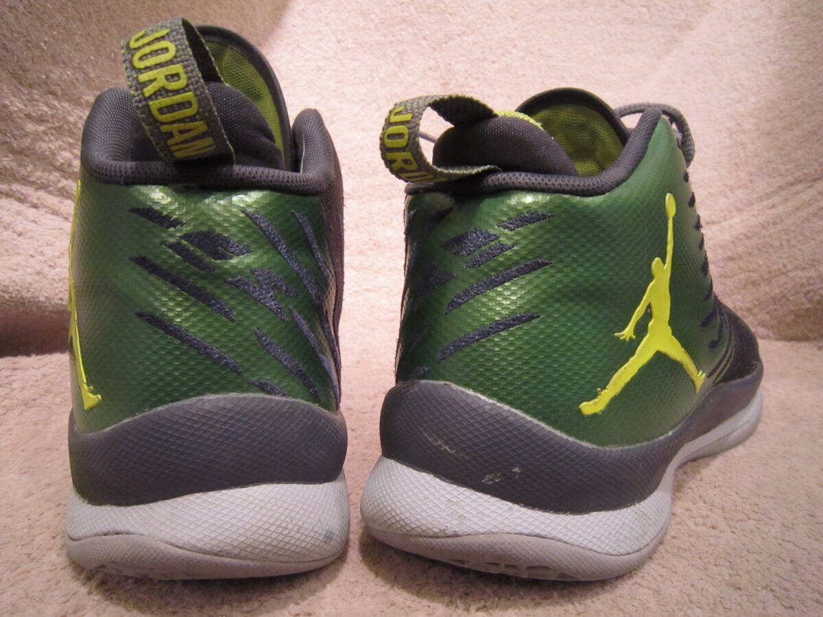 ジャンク品 ナイキ ジョーダンスーパーフライ5(844677 002) 27.5㎝　 Nike Jordan Super.Fly 5 Dark Grey/Volt-Anthracite 16年製 wj2404b_画像6
