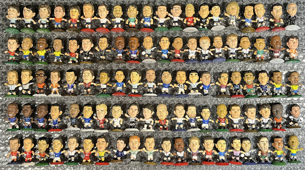(Y49)MicroStars 100 figure set マイクロスターズ 100体セット #Ronaldinho #Torres #Ronaldo #Zidane #Messiの画像1