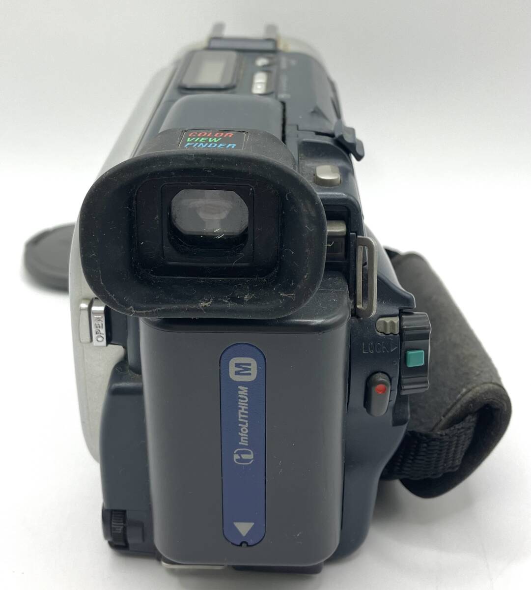 【7521】SONY Digital Handycam ハンディカム DCR-TRV17 NTSC デジタルビデオカメラ ACアダプター付 取扱説明書付き 通電確認済の画像4