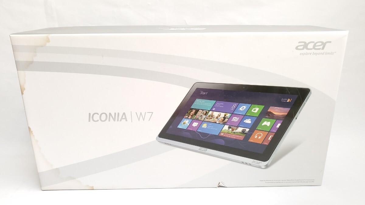 未使用品 acer iconia w700 silver windo8 64 bit core i3 4gb ddr3 memory 64gb ssd 付属品完備 タブレットPC _画像1