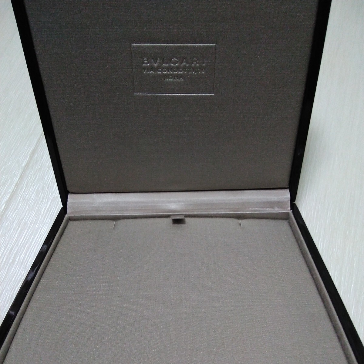  BVLGARY BVLGARI empty box necklace case 
