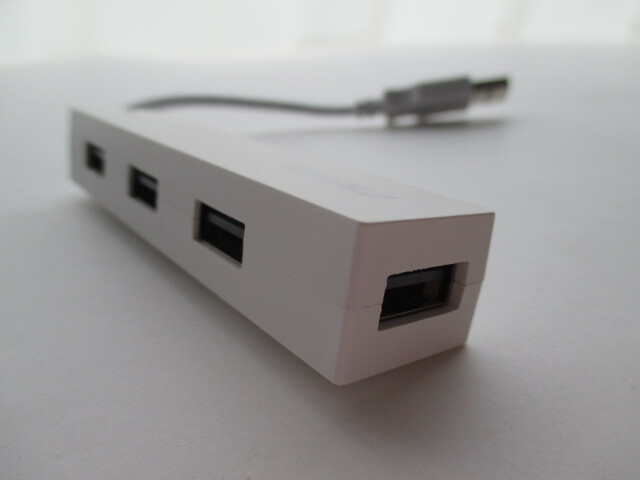 バッファロー BUFFALO USB ハブ USB2.0 バスパワー 4ポート ホワイト BSH4U055U2WH