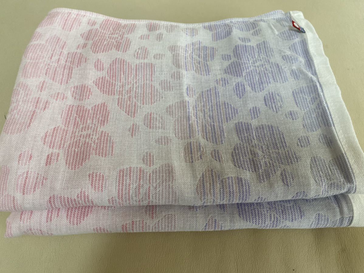 今治タオル【新品】極薄ガーゼお花のバスタオル2枚 ピンク系の画像3