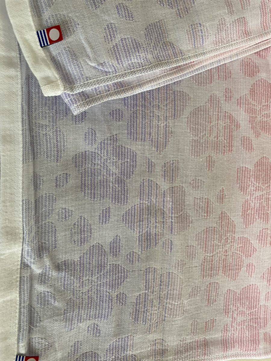 今治タオル【新品】極薄ガーゼお花のバスタオル2枚 ピンク系の画像2