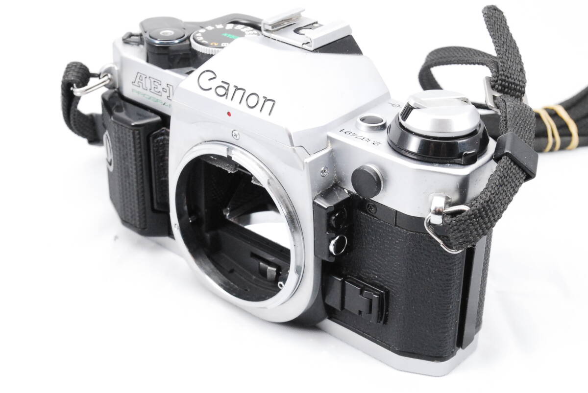 【シャッター鳴き無し】★キャノン・モルトプレーン新品交換済★ Canon AE-1 PROGRAM SLR Film Camera silver 本体のみ #0587の画像1