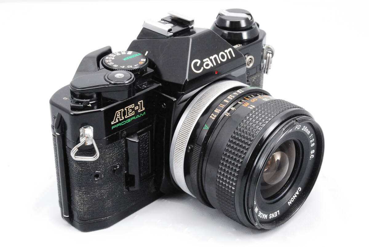 【意外と綺麗・シャッター鳴き無し】★キャノン・モルト新品★ Canon AE-1 PROGRAM Black #0629 + CANON LENS FD 28㎜ f/2.8 S.C. #0434の画像1