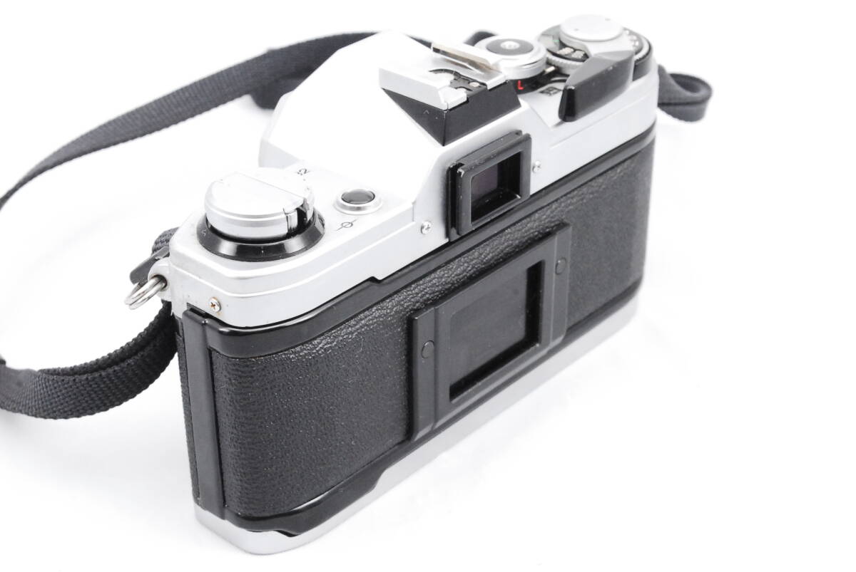 【意外と綺麗・シャッター鳴き無し】★キャノン・モルトプレーン新品交換済★ Canon AE-1 SLR Film Camera silver 本体のみ #0361の画像4