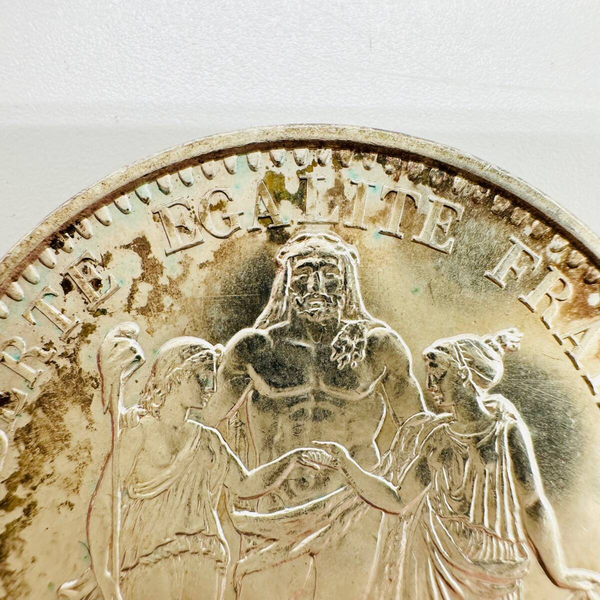 10FRANCS 1965 フランス 外国銀貨 25ｇ LIBERTE EGALITE FRATERNITE 保管品 変色有り 貨幣 古銭 ヨーロッパ アンティーク コイン 3598の画像5
