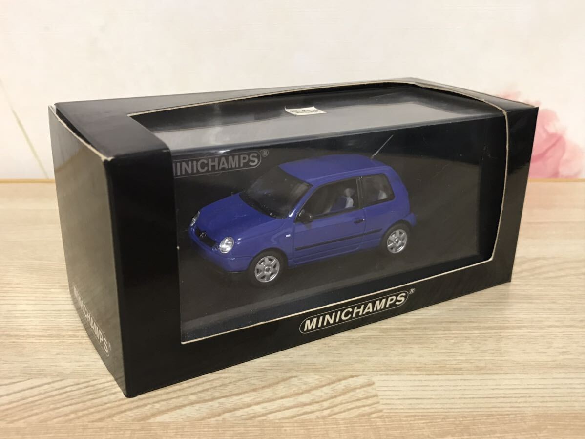 送料無料　1/43 フォルクスワーゲン ルポ ミニカー ミニチャンプス MINICHAMPS VOLKSWAGEN Lupo 1998 jazz blue VW_画像9