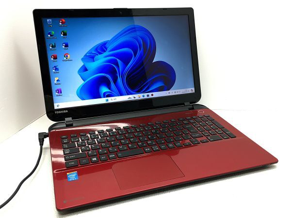 東芝 T55/56MR【4th Gen Core i7 / メモリ 8GB / SSD 120GB】Windows11(23H2) 起動確認済みの画像1