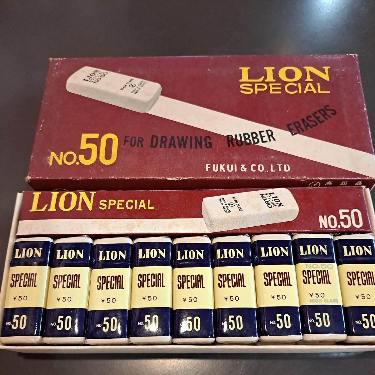 昭和レトロ　LION　Special　製図用　消しゴム　消ゴム　高級品　新品未使用　箱入り　当時もの　当時物　18個　ライオン　スペシャル_画像1