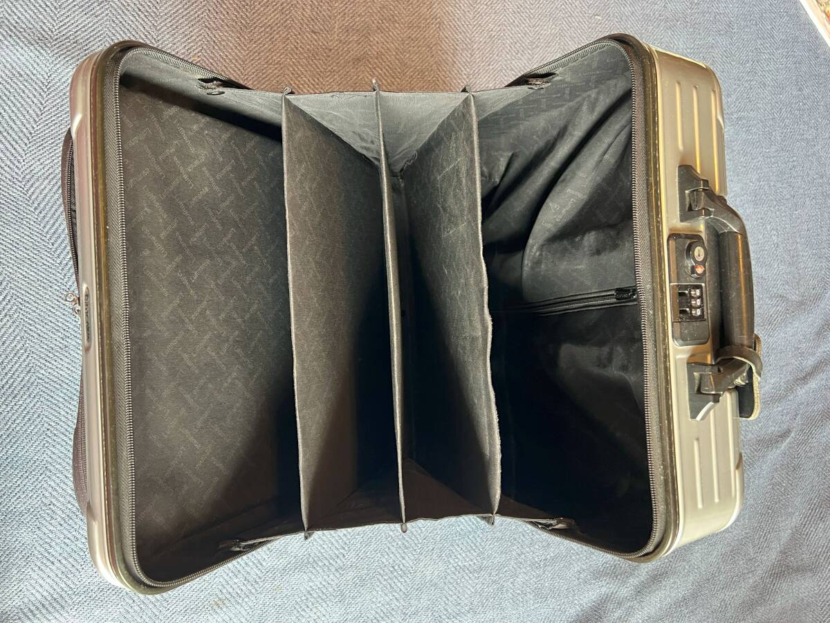 【ジャンク】RIMOWA Lufthansa リモワ ルフトハンザ SALSA サルサ ビジネストローリー 25L 機内持ち込み 2輪 TSAロック シルバー_画像7