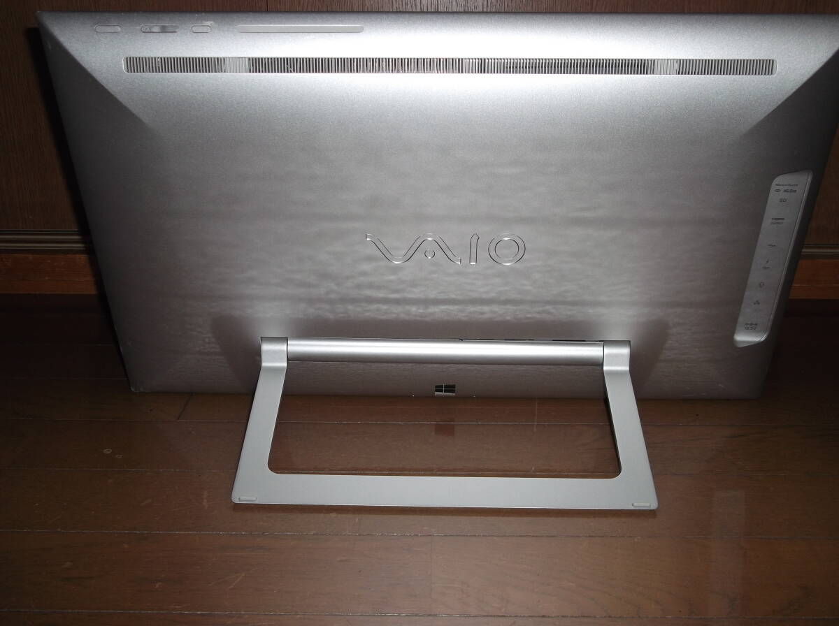 SONY　　vaio　　SVT212A14N　　SVT212180JB　　21.5型　　タッチパネル　　Core i5 4200U　　ジャンク_画像2