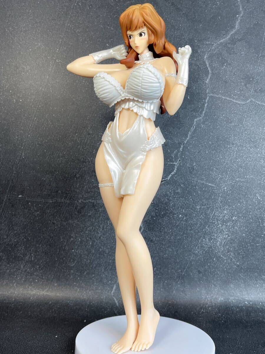 峰不二子　キャストオフ　リペイント　フィギュア 1/6 高：25cm ルパン三世 Fujiko Mine