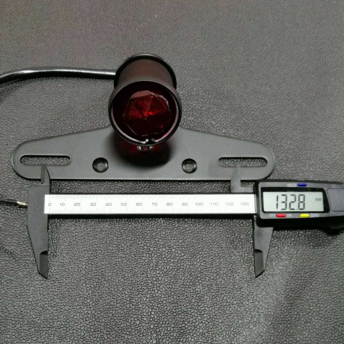 アーリー テールランプ 12Ｖ LED ダイヤレンズ ミニ ハーレー チョッパー ボバー SR ドラスタ エストレア カフェレーサー カスタム 1の画像6