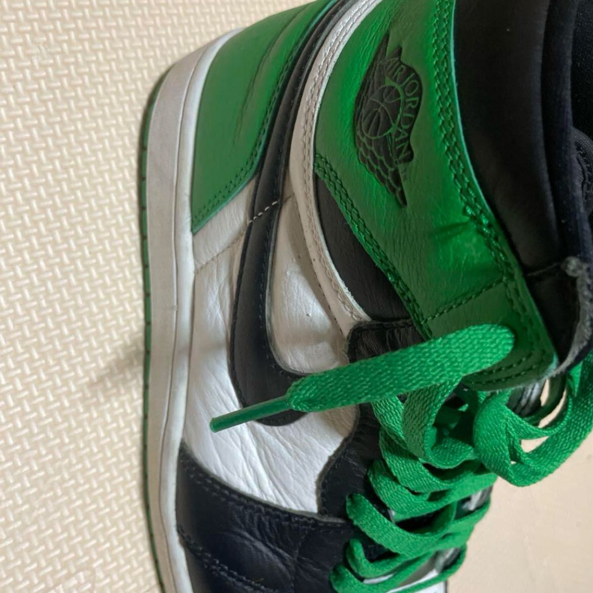 Nike Air Jordan 1 Retro High OG "Celtics/Black and Lucky Green"