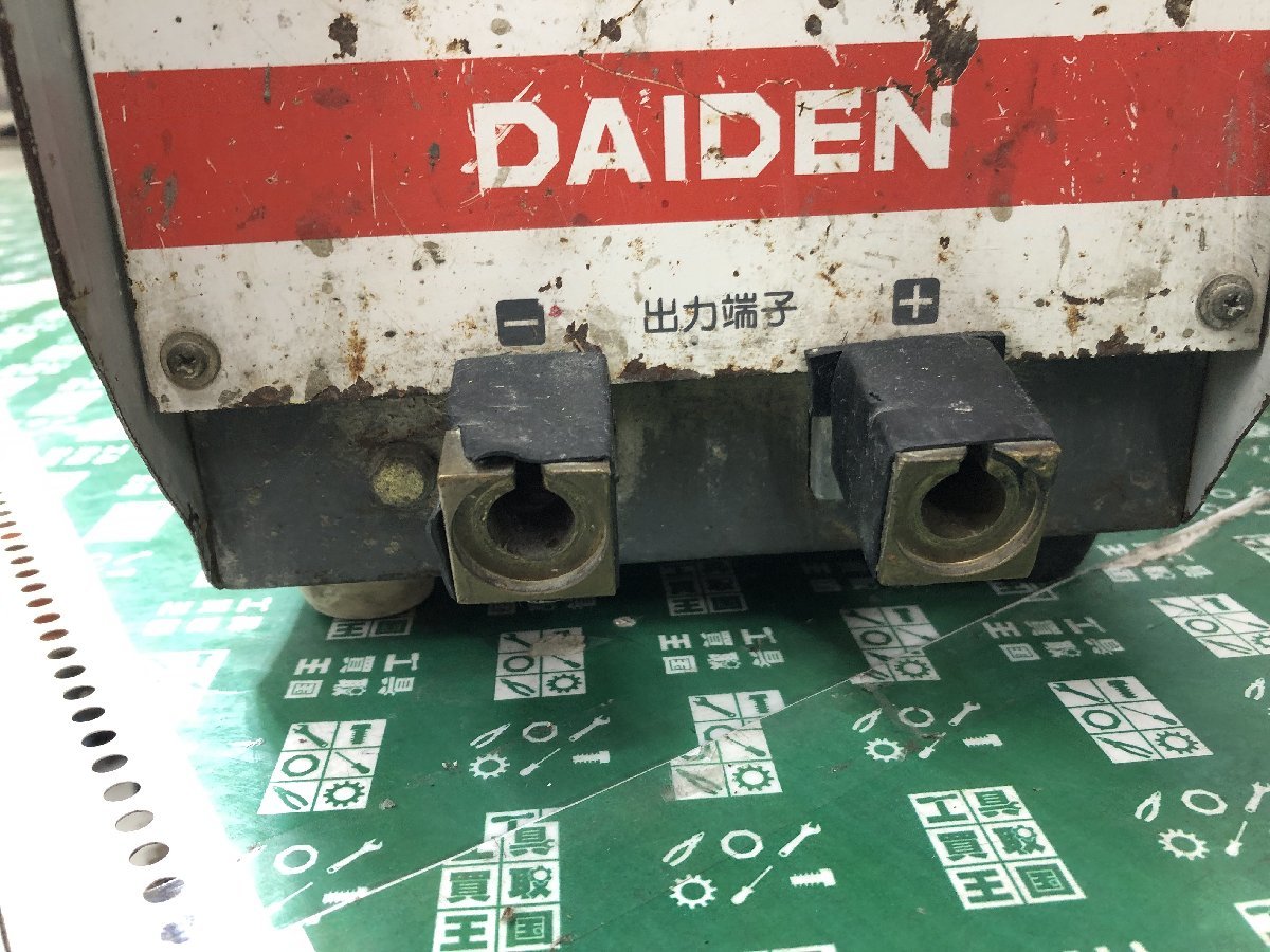 中古品 溶接機 DAIDEN ダイデン BTAC200 直流アーク溶接機 鉄工 金属加工 ウェルダー 電気溶接 ITF16ME9M6E0の画像9