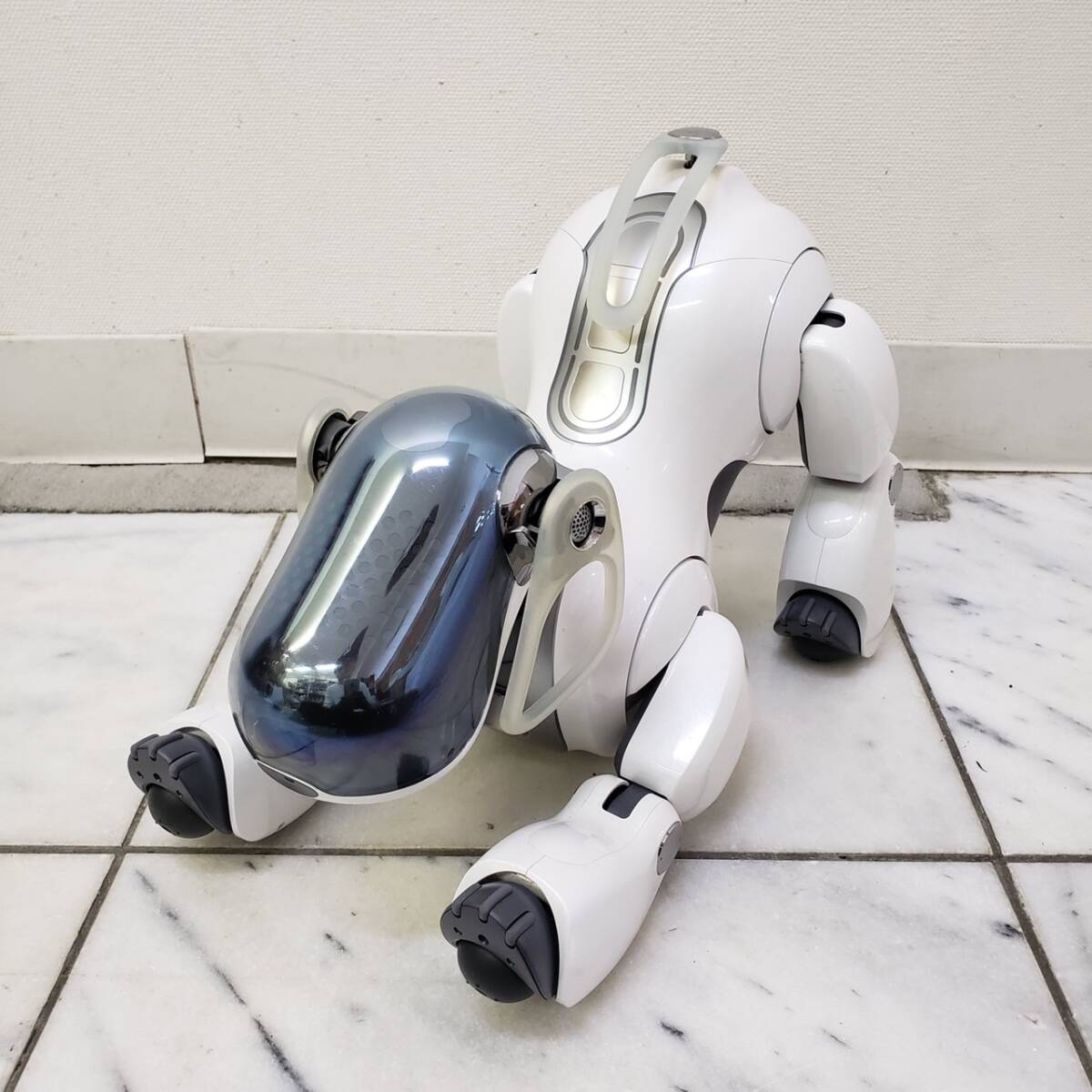 送料950円～ ジャンク 動作未確認 SONY Entertainment Robot AIBO ERS-7 ソニー ロボット アイボ SN.1002477の画像2