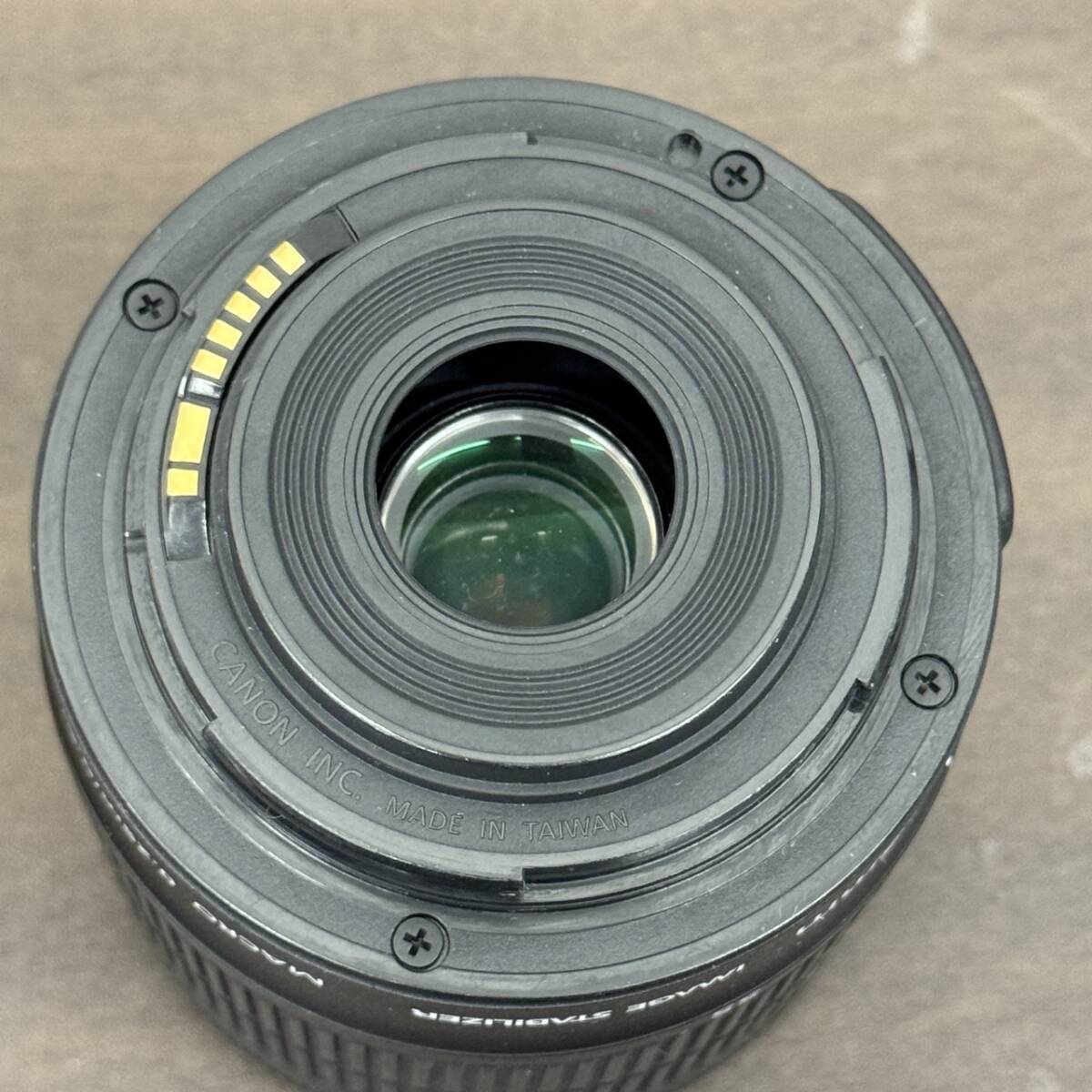 送料580円～ 動作未確認 Canon キャノン ZOOM LENS EF-S 18-55mm 1:3.5-5.6 IS STM φ58mm 一眼レフ カメラレンズ 製造番号478204048277の画像4
