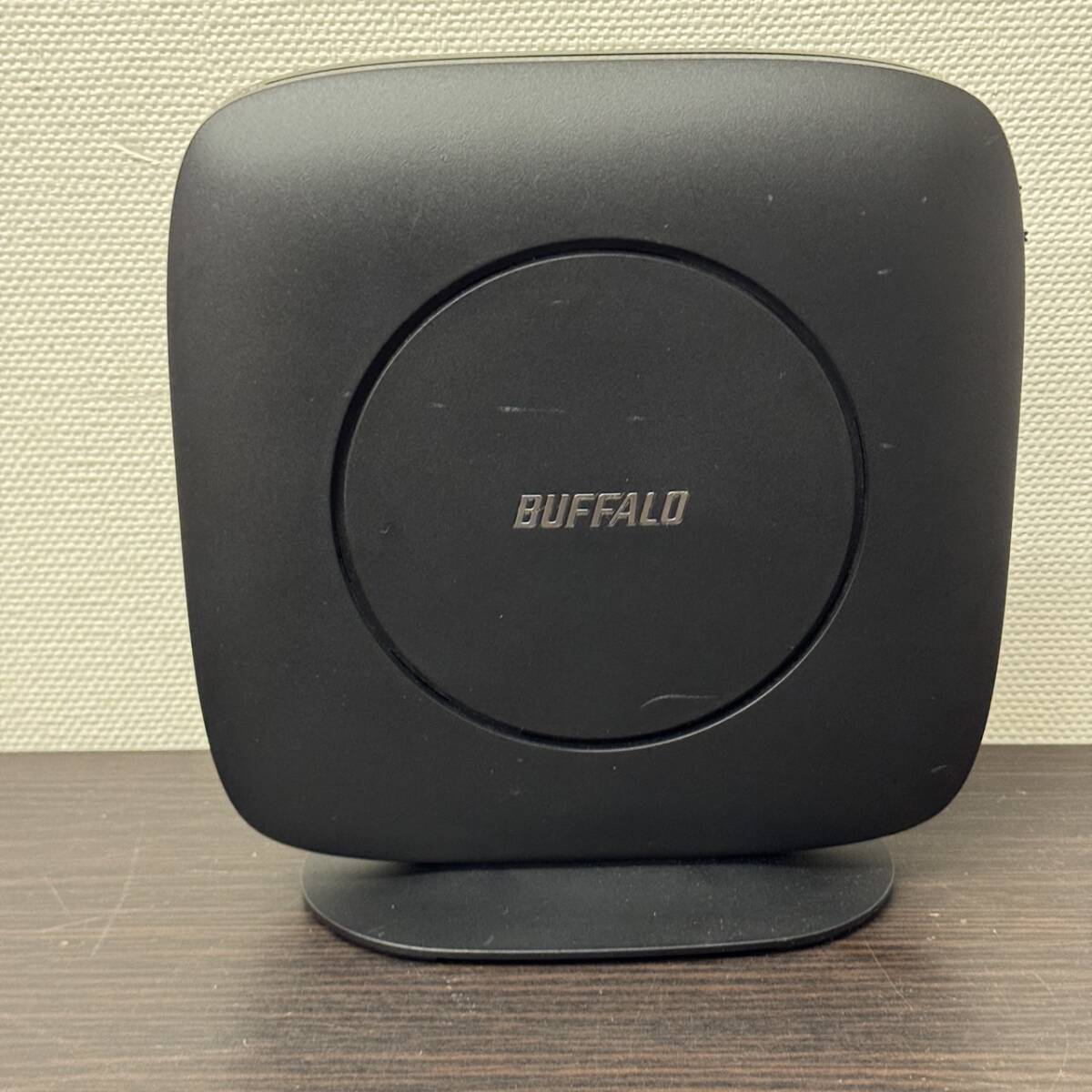 送料580円～ ジャンク 通電のみ確認済み BUFFALO バッファロー WSR-3200AX4S 無線LANルーター Wi-Fiルーター 製造番号20566911143358_画像2