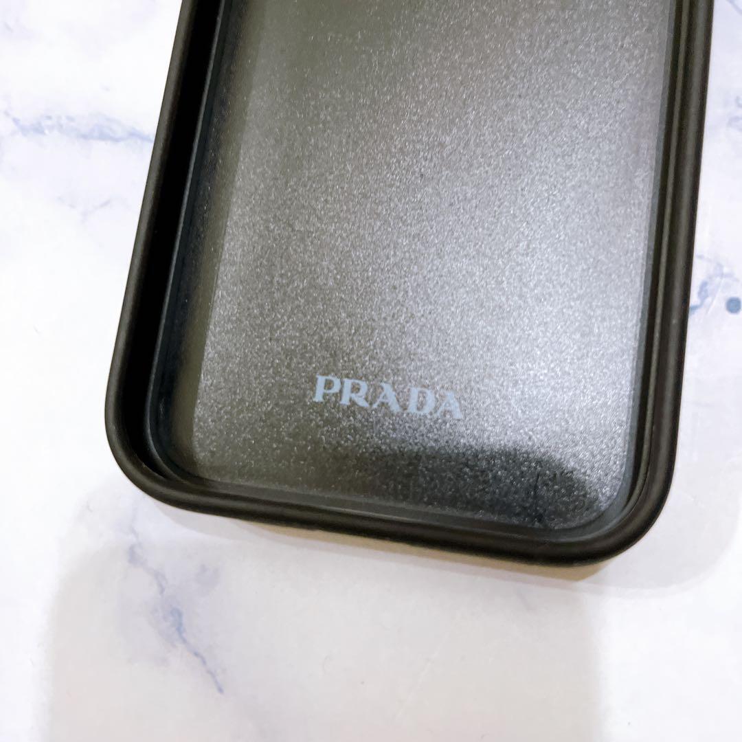 送料無料　美品　正規品　PRADA プラダ　サフィアーノ　 iPhone15 PRO スマホケース　外箱付き_画像7