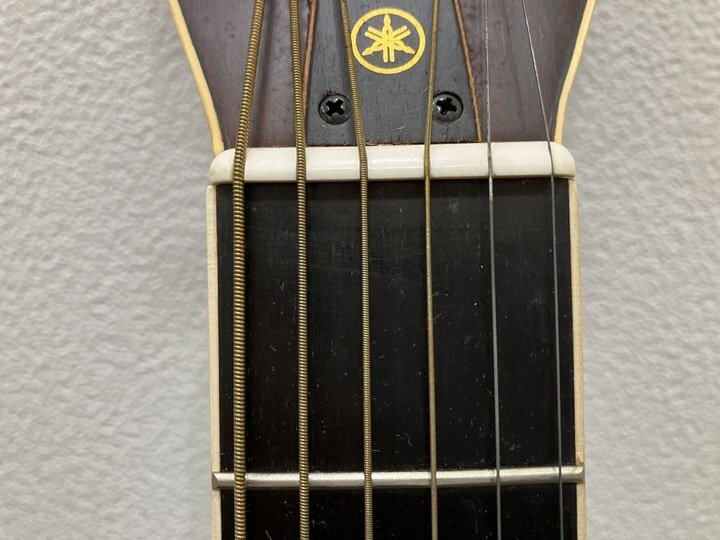 【I77316】 YAMAHA アコースティックギター FG‐301 ヤマハ ギター 弦楽器 ハードケース付 中古品の画像3