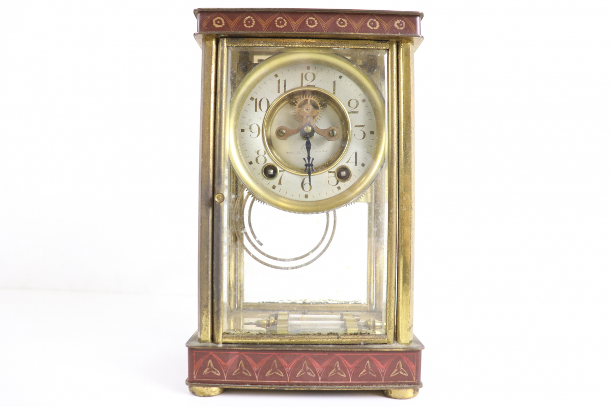【ジャンク】TRADE MARK 置時計 機械式 ゼンマイ 骨董 アンティーク 003JSAJL14の画像1