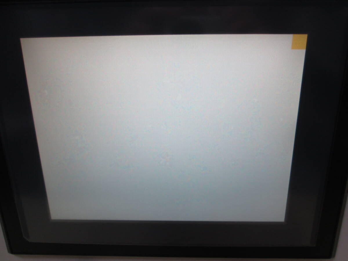 OMRON タッチパネル表示器 NS10-TV00B-V2 10インチ 操作盤付属 中古動作品 の画像4